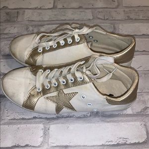 Aria Canvas Star Sneakers